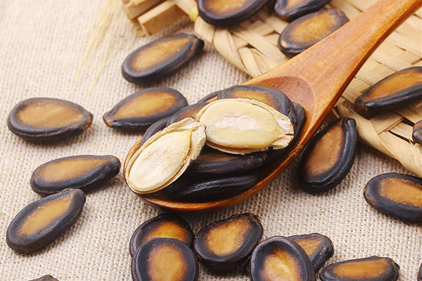 西瓜子的功效与作用及禁忌